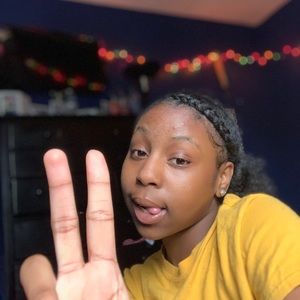 Meet your Posher, Janae